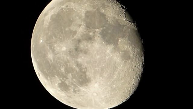 Panasonic Lumix DMC-FZ72 --- Zoom Test -Mond -Moon -Luna смотреть онлайн