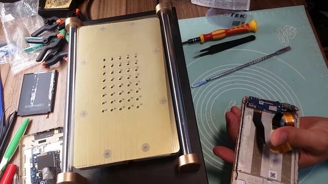 Замена дисплея на Asus Zenfone 3 Max ZC520TL Pegasus 3 смотреть онлайн