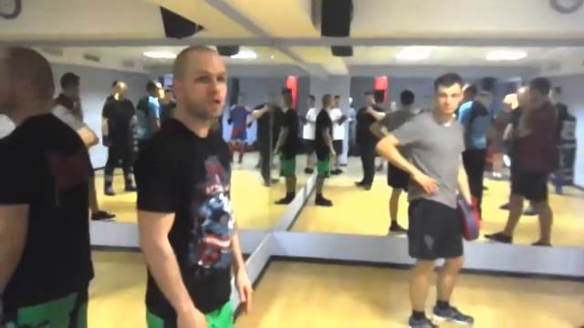 Рукопашный бой. Наработка скорости удара. смотреть онлайн