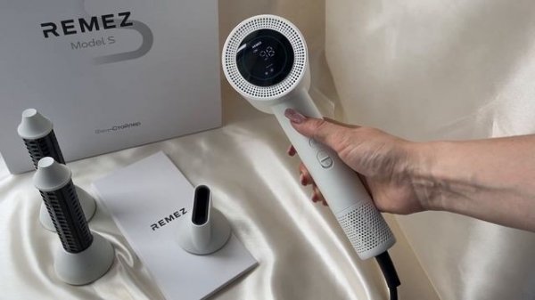 Обзор Фен-Стайлер с персональной настройкой температуры Model S RMB-70 от Remez