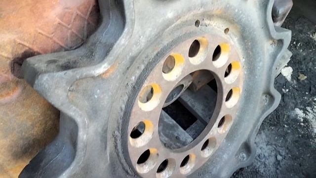 Колесо ведущее ТТ-4М новые 89609660608 смотреть онлайн