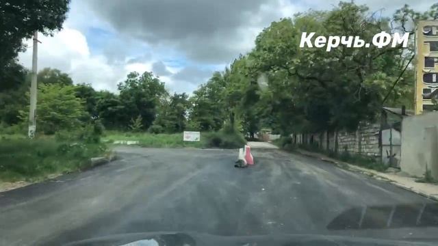 На Льва Толстого в Керчи начали укладывать асфальт