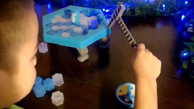 ИГРАЕМ/РАЗБИВАЕМ ЛЁД смотреть онлайн