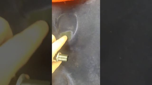 Как заклеить надувной матрас интекс смотреть онлайн