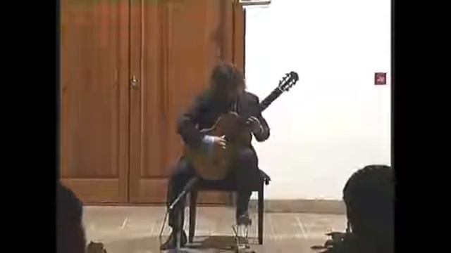 Christian Lavernier - "Sonatina Libra" Roland Dyens - "Fuoco" смотреть онлайн