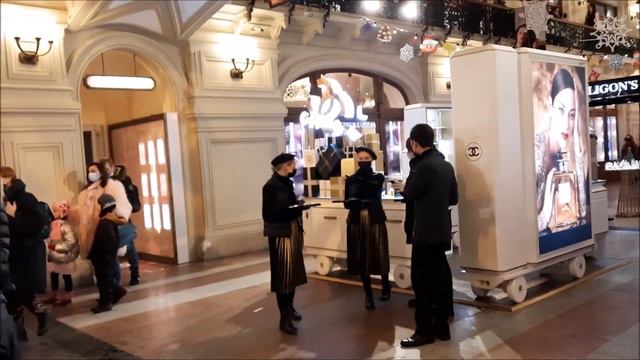 Предновогодняя Москва или почему Костя Маргинал не будет блогером смотреть онлайн