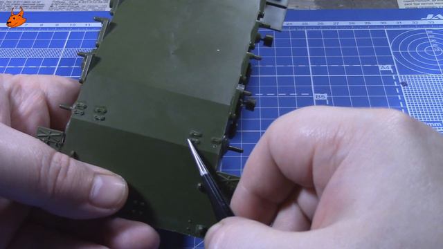 Сборка модели БМП-2 от Звезды часть 1я смотреть онлайн