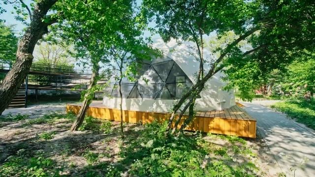 Сферический шатер для йоги в вашем глэмпинге! Универсальная площадка для занятий и мероприятий смотреть онлайн