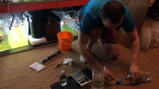 Рефрактометр против ареометра./ Refractometer vs hydrometer. смотреть онлайн