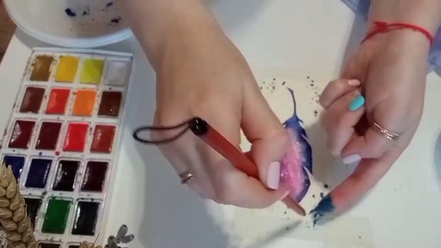 Космос акварелью / техника по-мокрому / как рисовать солью / брызги кистью / watercolor смотреть онлайн