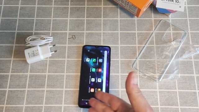 TECNO SPARK 10C - отличный бюджетник, все плюшки за 8К. смотреть онлайн