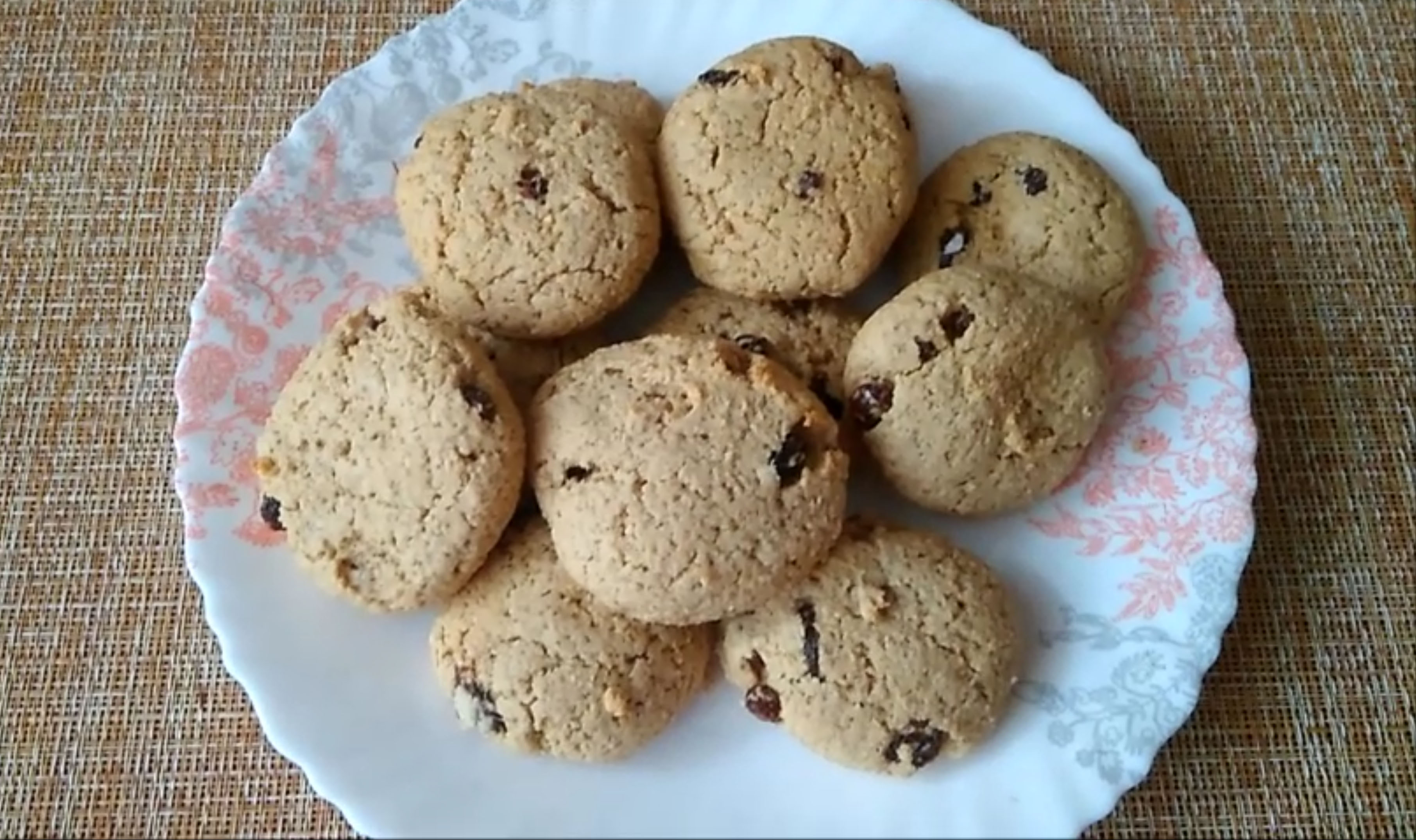 Овсяное печенье из овсяной муки.mp4 смотреть онлайн