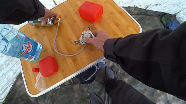 Рыбалка с ночёвкой. Рыбалка на ДОНКИ КРОКОДИЛ с бубенцами. Ночую один на реке. смотреть онлайн