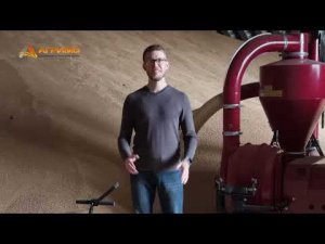 Запуск пневмотранспортера зерна Т-449 с приводом от ВОМ трактора