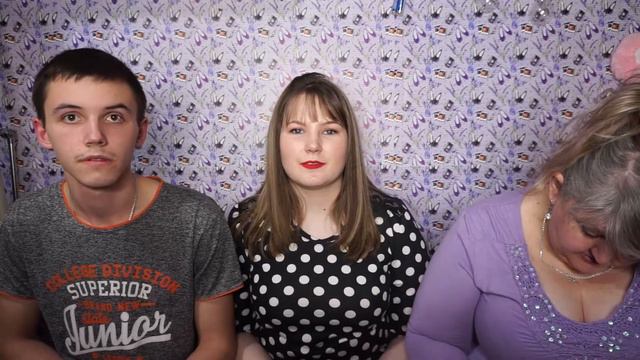 КТО ЛУЧШЕ МЕНЯ ЗНАЕТ?? МУЖ vs МАМА! смотреть онлайн