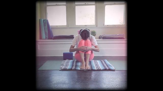 Bedtime Yoga Sequence смотреть онлайн