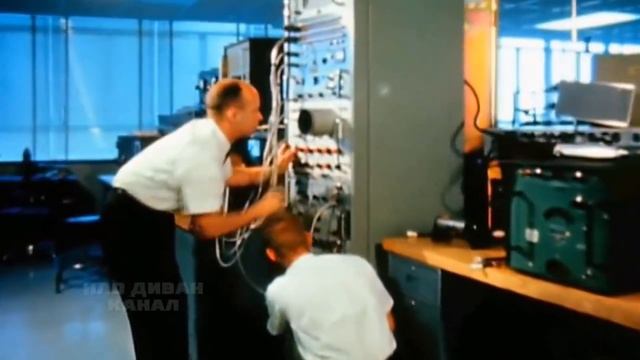 УЖАСЫ КОСМОСА. КАК СХОДЯТ С УМА КОСМОНАВТЫ И КАК ГАГАРИН БОРОЛСЯ С ЭТИМ смотреть онлайн