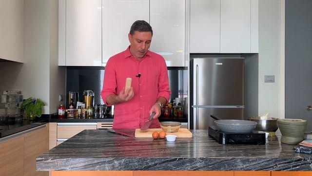 Настоящая паста карбонара со сливочным вкусом без сливок смотреть онлайн