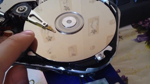 Запуск мотора HDD смотреть онлайн