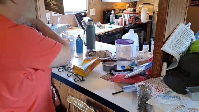 Clean With Me | Cleaning My DIRTY Kitchen | Mobile Home Cleaning смотреть онлайн