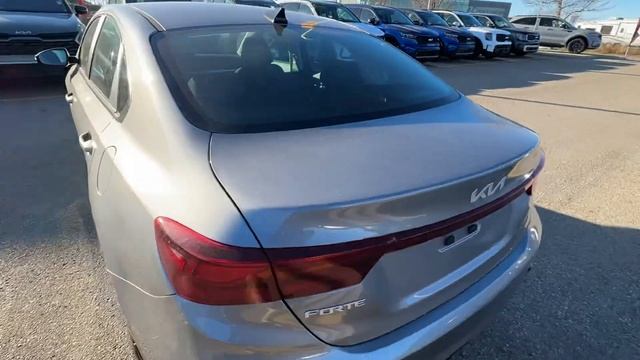 2024 Kia Forte EX смотреть онлайн