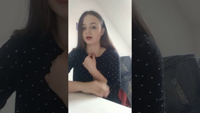 Будьте особенны. Не старайтесь быть на кого то похожим. Вы красивые по своему смотреть онлайн