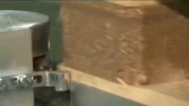 ФРЕЗЕРНЫЙ СТАНОК MFRA-1000.mpg смотреть онлайн