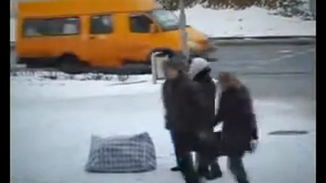 Отличное дело - присмотреть за сумкой смотреть онлайн