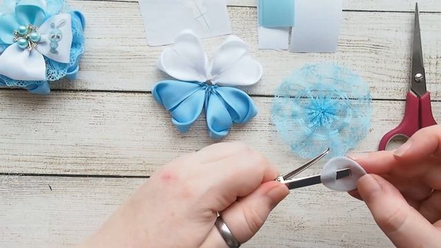 Бантики "Зайки" из репсовых лент с термонаклейками DIY / Как перевести наклейку на ленту ? смотреть онлайн