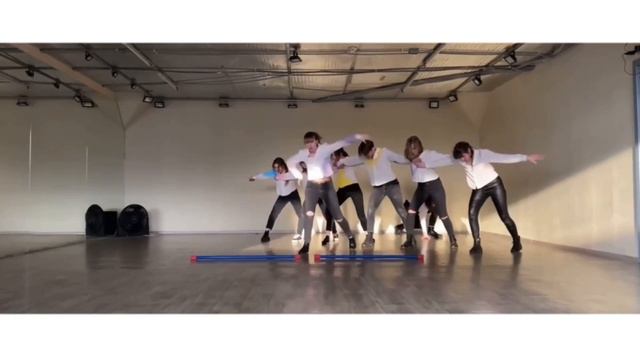 Stray Kids - (바람) ‘levanter’ / dance practice смотреть онлайн