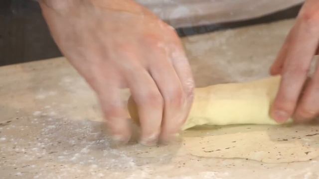 Кнедлики рецепт | Как приготовить кнедлики из теста -- 2 вида -- Голодный Мужчина, Выпуск 61 смотреть онлайн