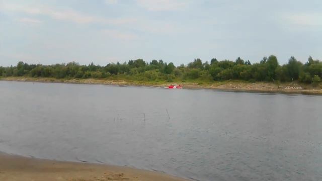 корабль плывёт по реке 3 августа 2021 года утром. смотреть онлайн