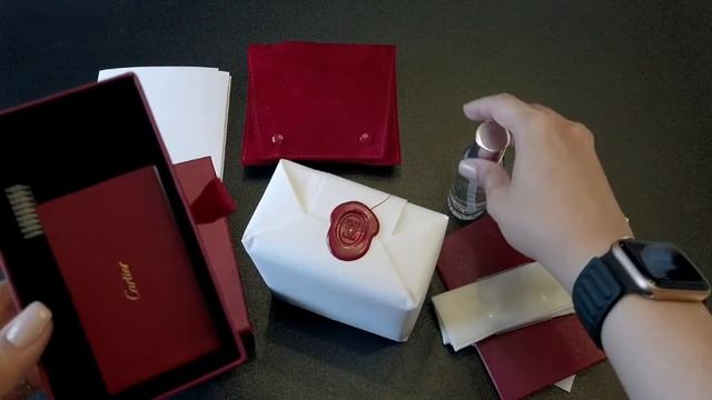 CARTIER Trinity Bracelet • Chill Unboxing 丨 Roma D.C. смотреть онлайн