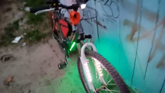 Звуковой сигнал от жигулей и подсветка на велосипед!!! смотреть онлайн