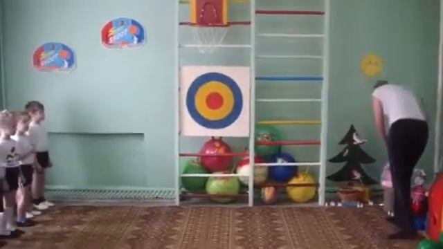 Сюрпризный момент (Отправляемся в путь) смотреть онлайн