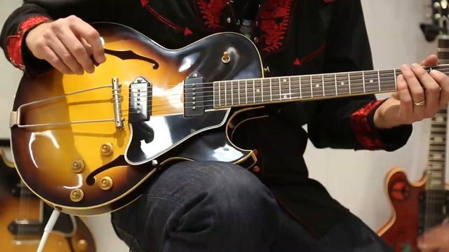 The New Gibson Memphis 1959 ES-225 • NAMM 2014 смотреть онлайн