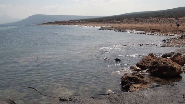 На западе Северного Кипра. В районе одиноких вилл. Сентябрь 2010 года смотреть онлайн
