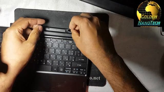 HOW TO FIX DISPLAY STAND BROKEN ACER MINI NETBOOK PC смотреть онлайн
