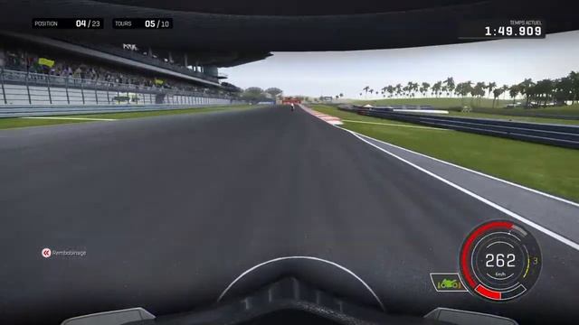 MotoGP™17 gameplay full simu , vue casque, usure des gums activé смотреть онлайн