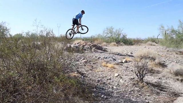 I think this is the best entry-level hardtail for the money. смотреть онлайн
