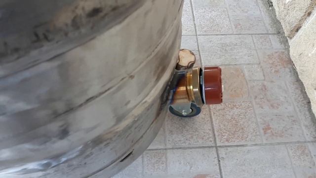 Самый бюджетный ПВК из пивных кеки смотреть онлайн