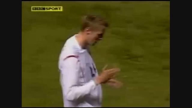 Peter Crouch does the robot in Ankara смотреть онлайн