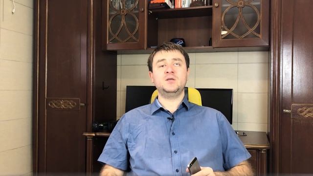 БУ iPhone 5s vs дешевый китайский смартфон в 2019 смотреть онлайн