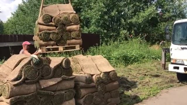 РАЗГРУЗКА ГАЗОНА С ПОЛЯ смотреть онлайн