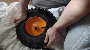 Разбортировка колеса  снегоуборщика.