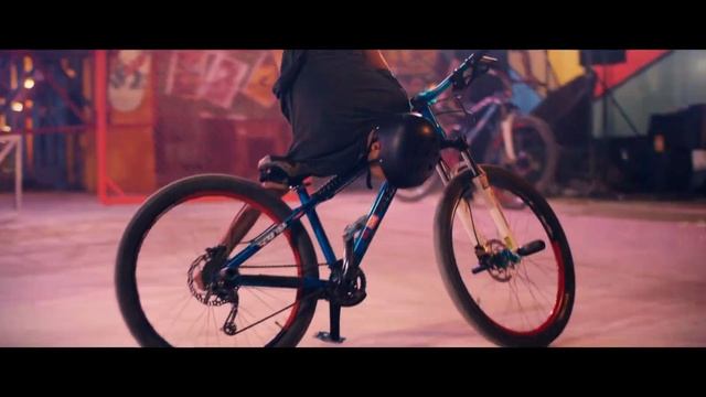 Just Move It (Music Video) | Critical Mahmood | Bammy | Crown Engine | GxP | ZakiLove | QMGOriginal смотреть онлайн