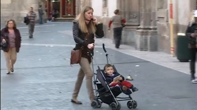 05/05/2017 El primer Domingo de Mayo se celebra el Día de la Madre смотреть онлайн