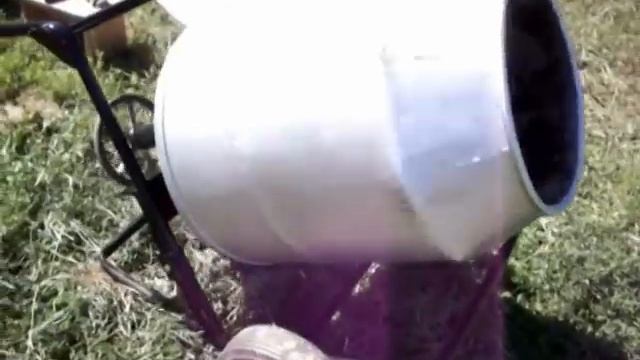 Самодельная бетономешалка # Сборка (concrete mixer) смотреть онлайн