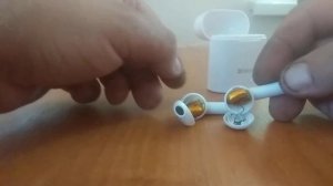 Как разобрать беспроводные наушники, airpods, замена батареи в беспроводных наушниках.