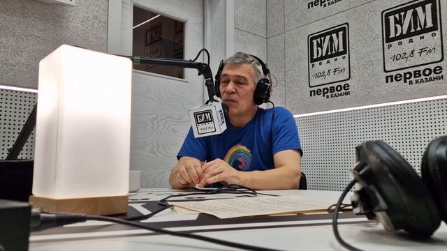 Астроном Владимир Сурдин на БИМ-радио (Казань) смотреть онлайн